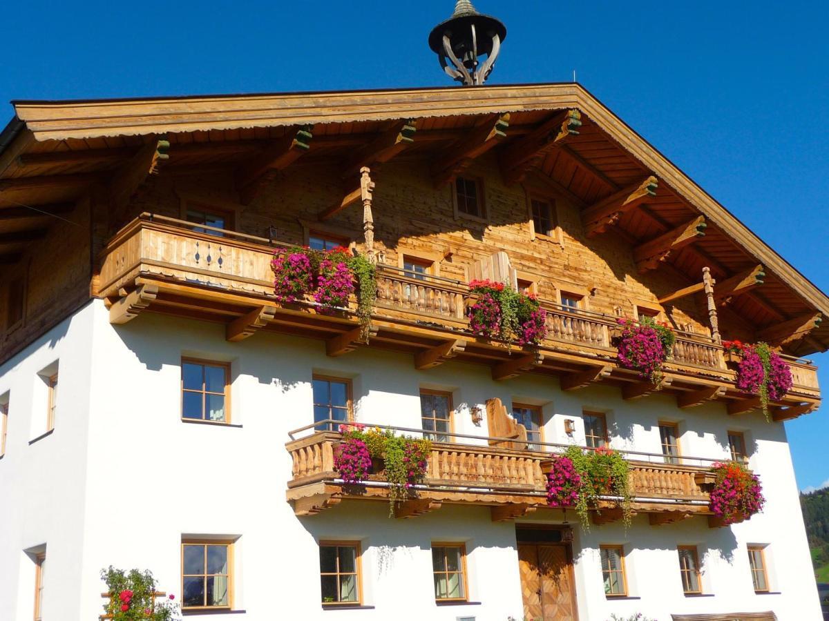 Ferienwohnung Huberhof Oberndorf in Tirol Exterior foto