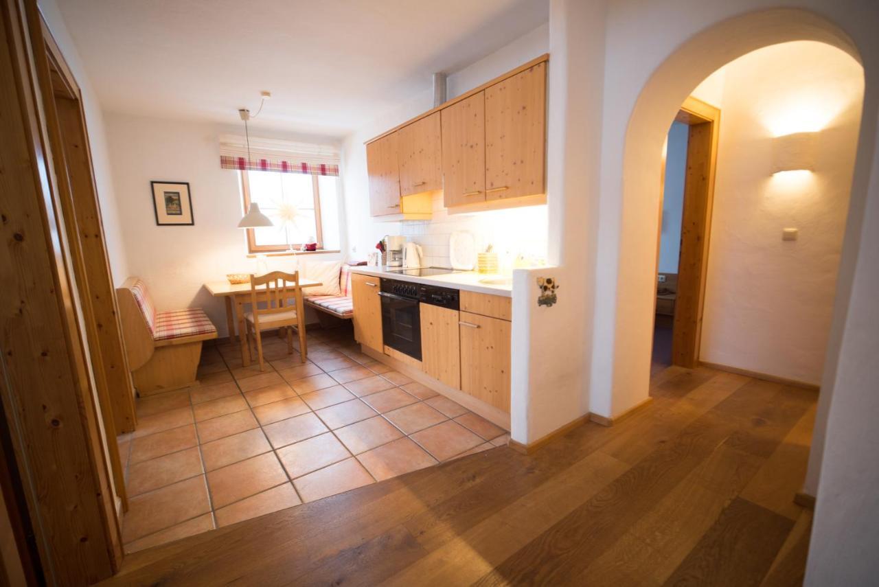 Ferienwohnung Huberhof Oberndorf in Tirol Exterior foto