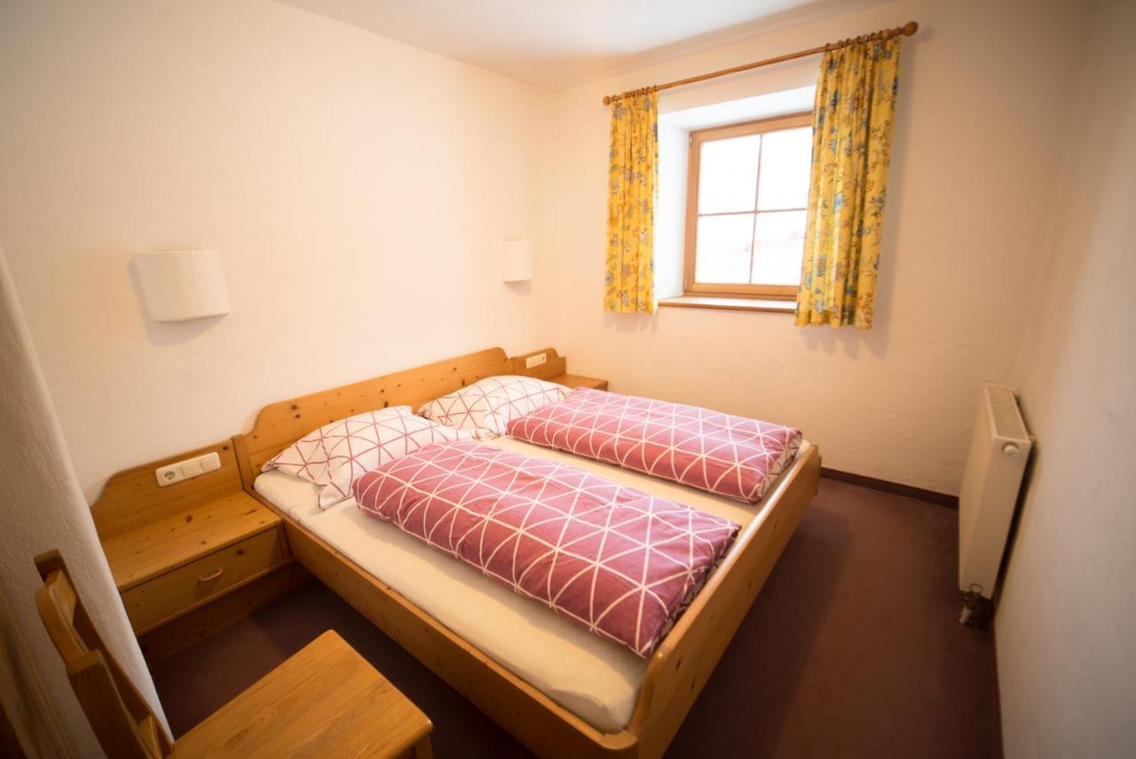Ferienwohnung Huberhof Oberndorf in Tirol Exterior foto